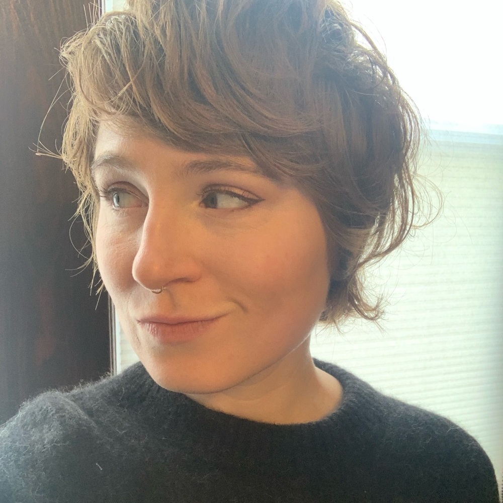 Meet your Posher, Liz